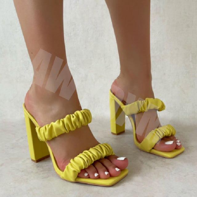 Designer Slippers 2022 Fashion Pleated Female Sandals Sexy Open Toe High Heels Lady Pumps Dress Party Shoes Women Summer Slides